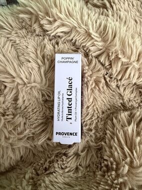 Provence Beauty Tinted Glacé Hydrating Lip Oil - Poppin' Champagne